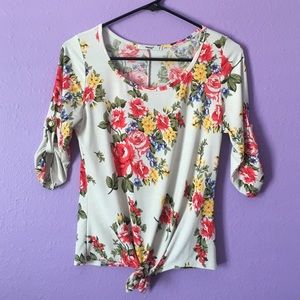 3/4 sleeve flower shirt