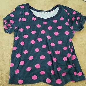 Black and pink polka dot tee
