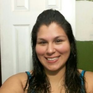 Meet your Posher, Vanessa