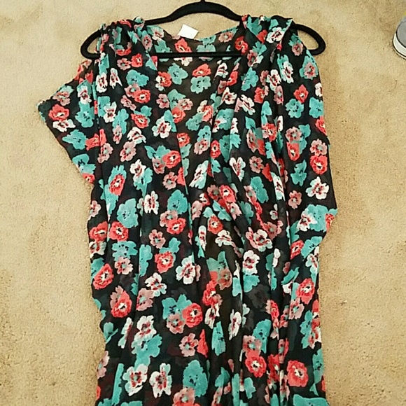Sheer floral wrap