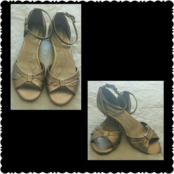 Wedge ankle strap sandals - Picture 2 of 3