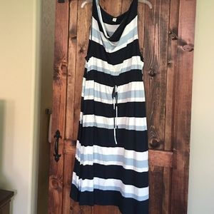 Old navy knee length dress