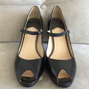 Cole Haan Mary Jane Pumps with Nike Air Technology