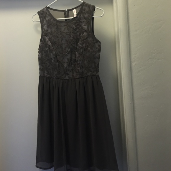 Gray floral design dress