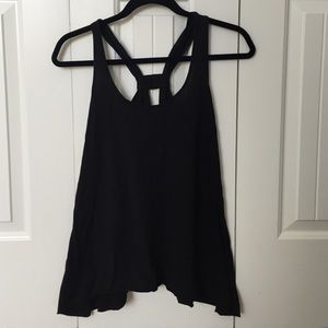 CAbi black swing tank