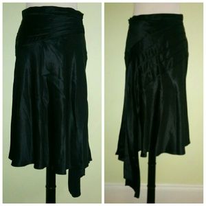 Marc Jacobs black skirt train
