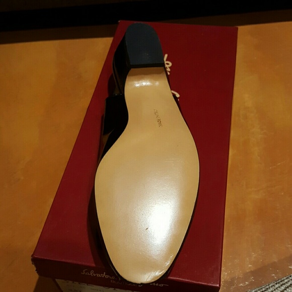 Ferragamo patent leather slingback - Picture 4 of 4