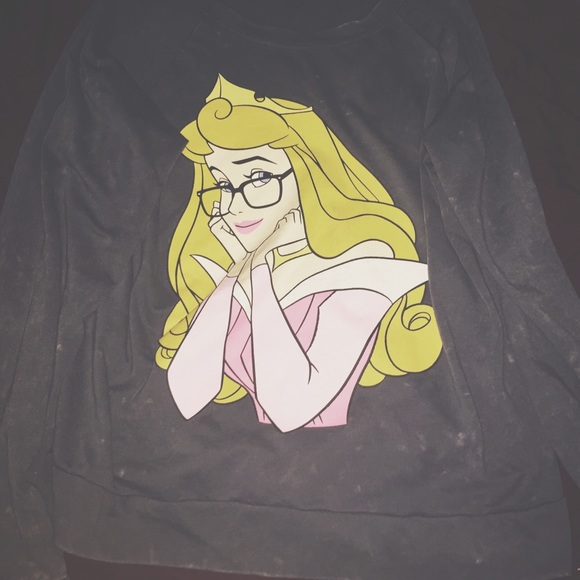GRAY SPECKLED SLEEPING BEAUTY CREWNECK 👑 - Picture 1 of 2