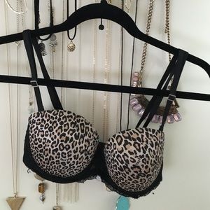 VS PINK cheetah print strapless bra