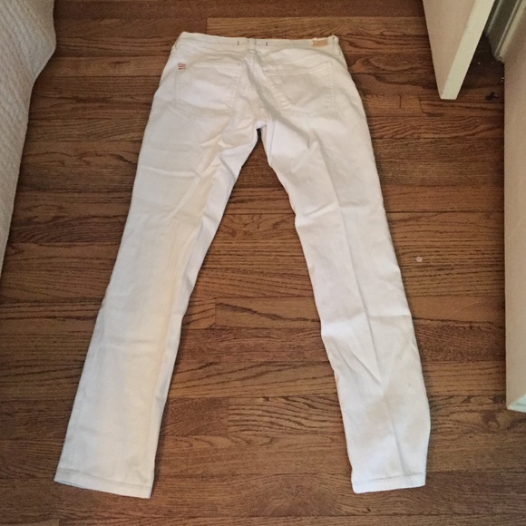 Jeans - Picture 3 of 3