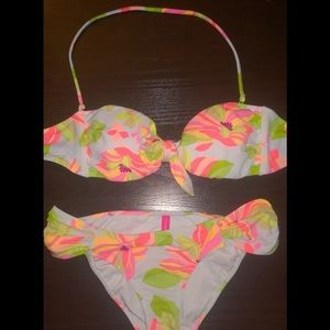 VS bikini top-M bottom-S