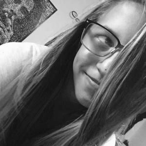 Meet your Posher, Alexandra