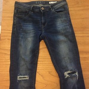 Zara stretch distressed skinny jeans