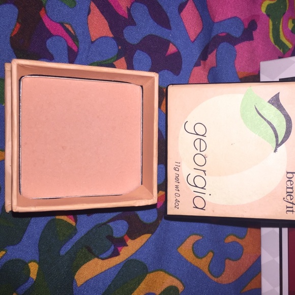 🍊Benefit Georgia Peach🍊