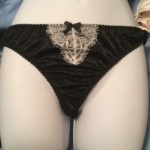 Lace satin thong