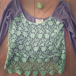 💚Free People💚 Lace Baseball Tee