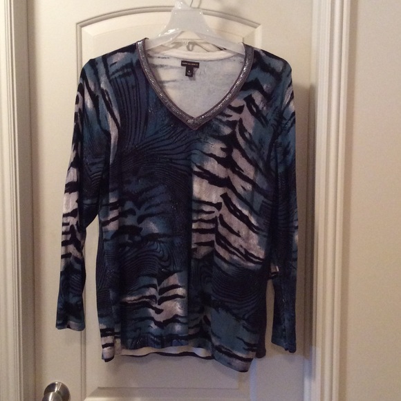 Woman's sweater