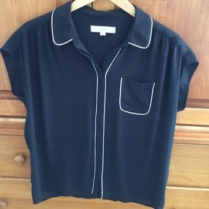 Black sleeveless blouse