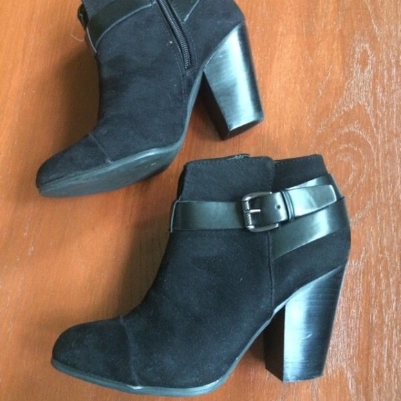 Black buckled ankle booties