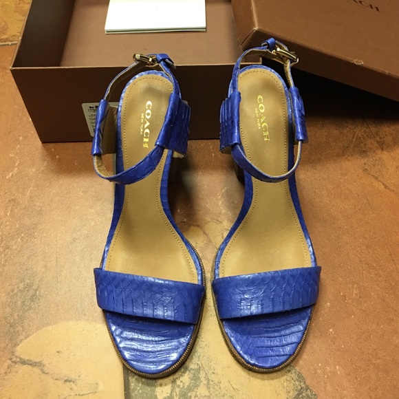 🎀HP🎉🎀COACH - Picture 2 of 3