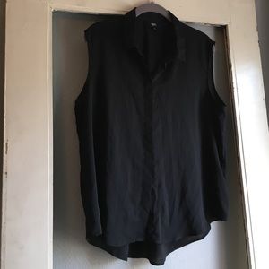 Cute top on its own or layered!