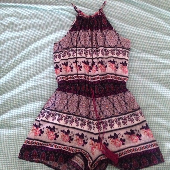 Floral and tribal print romper💕✨