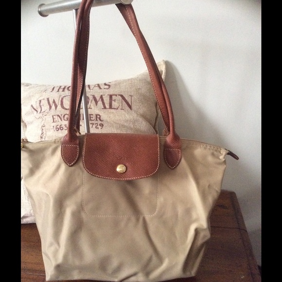 Long champ shopping tote - Picture 2 of 4