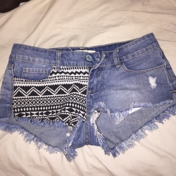Jean shorts with black and white Aztec pattern