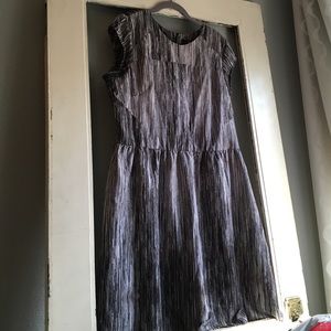 Soft and artsy dress!