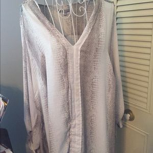 Snakeskin pattern NY Collection blouse