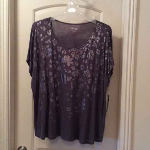 Woman's top