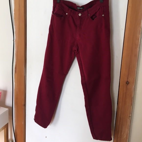 Burgundy forever 21 skinny jeans