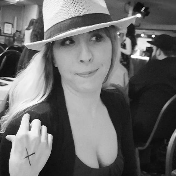 Meet your Posher, Tiffany - Picture 1 of 1