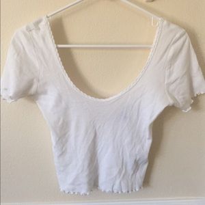 Cute crop top from urban outfitters!