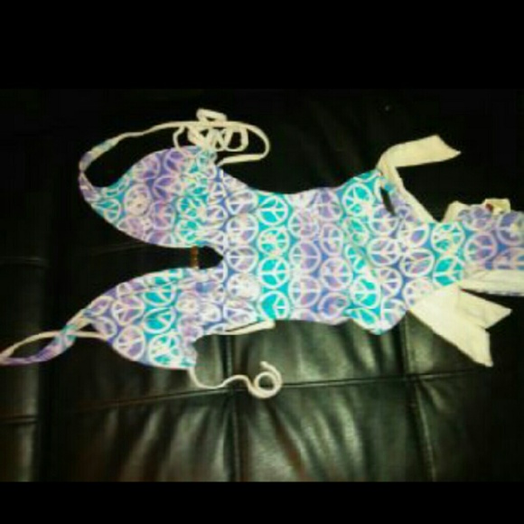 Bathing suit