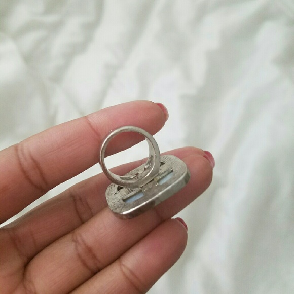 Square shaped ring - Picture 4 of 4