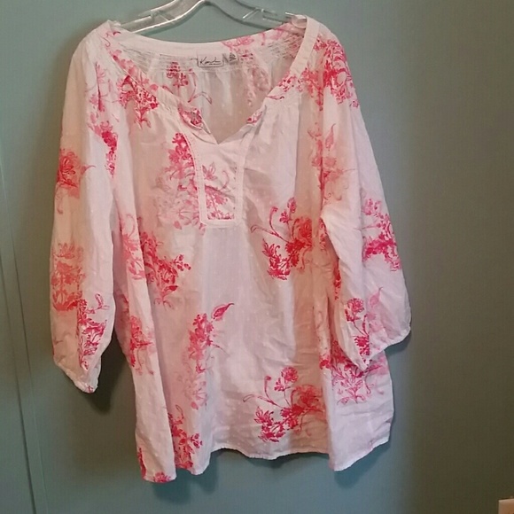🛍FINAL PRICE🛍Beautiful pink & white peasant top