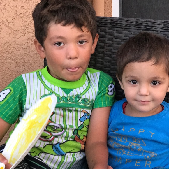 Meet your Posher, Celina - Picture 3 of 7