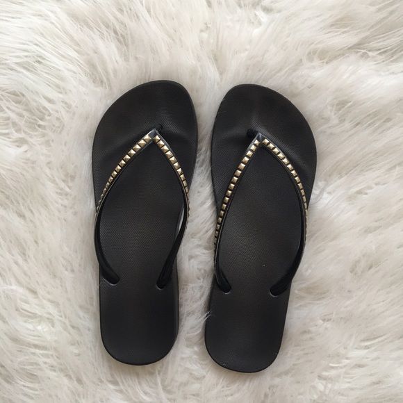 Studded GAP flip flops