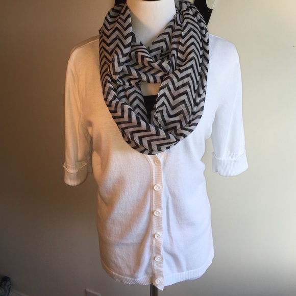 NY&C button up white sweater!