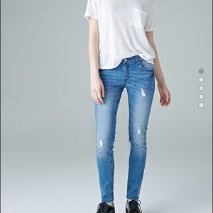 Forever 21 distressed low rise skinny