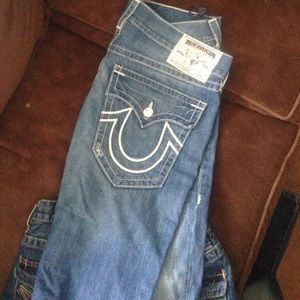 Men's true religion jeans worn once.