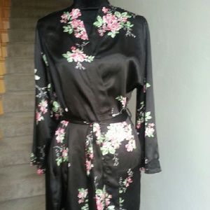 Soft and Sexy Robe by Jones New York