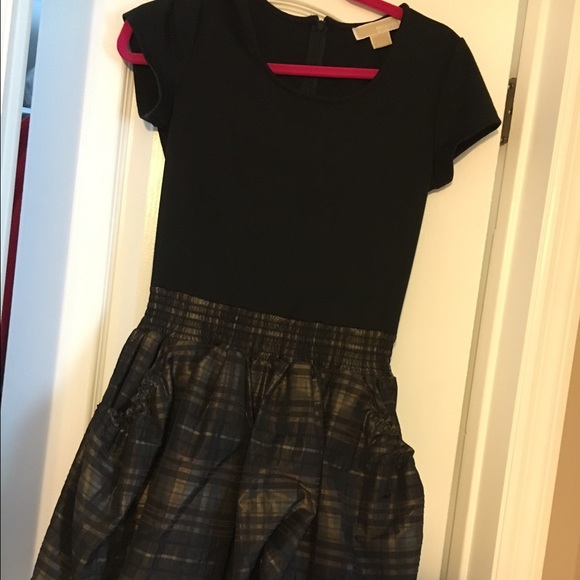 Michael Kors dress size 2p - Picture 3 of 4