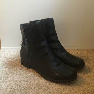 Hush Puppies Black Boots