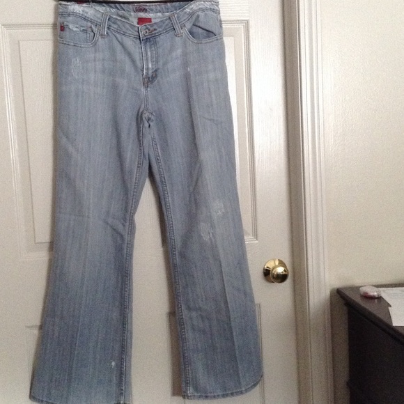 Light wash denim