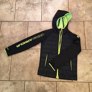 Boys jacket under armour