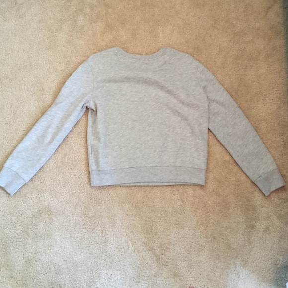 sweater - Picture 2 of 2