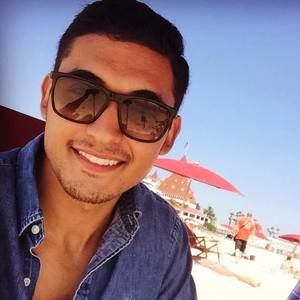 Meet your Posher, Mauricio