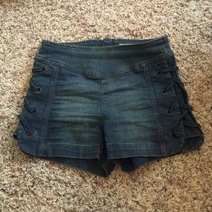size 25 free people shorts!❤️